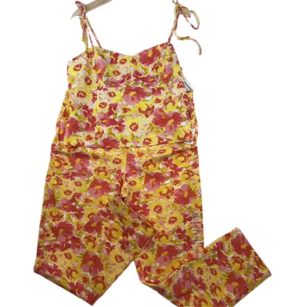 NWT Old Navy Two Piece Matching Set Floral Pink Top‎ Pixie Skinny Pants Large